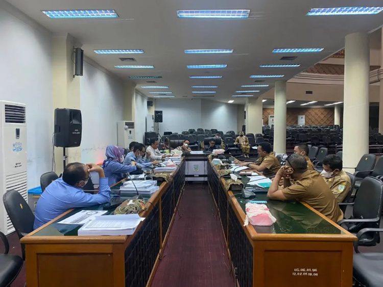 Pansus II DPRD Kota Jambi RDP dengan Dispora
