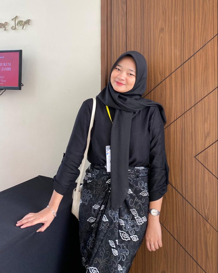 Faradilla Aulia, Mahasiswa Ilmu Pemerintahan Universitas Jambi