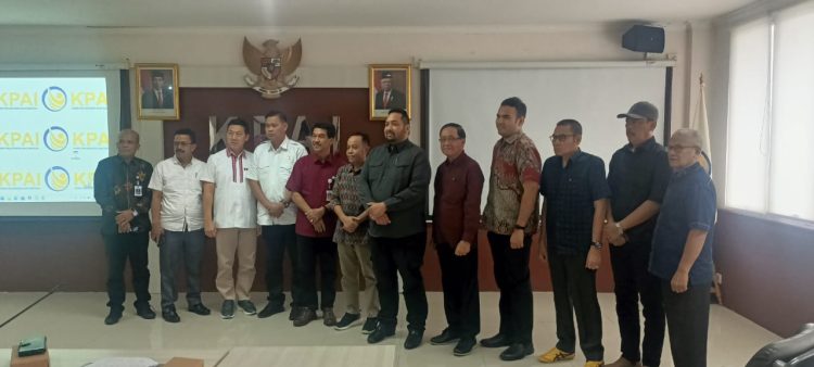 Komisi IV DPRD Provinsi Jambi saat konsultasi ke Komisi perlindungan anak Indonesia (KPAI). (Gambar: Humas DRPD Provinsi Jambi)